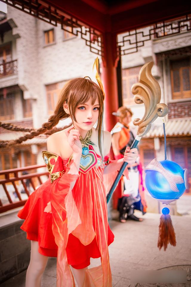 王者大乔动漫图片，大乔的动漫图片（三组不错的国产游戏《王者荣耀》角色“大乔”COSPLAY作品欣赏）