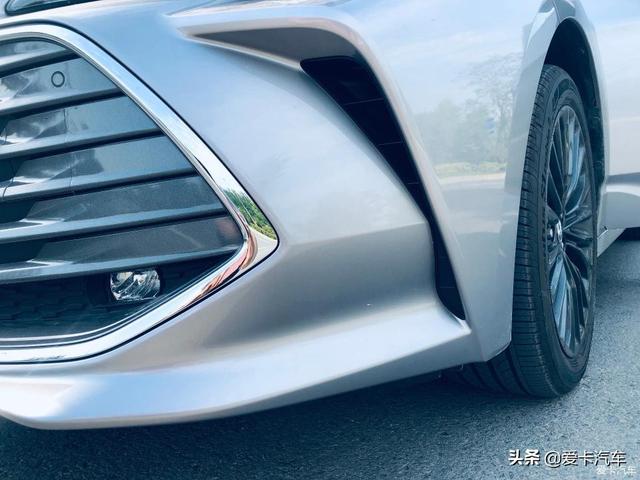 万宝龙签字笔真假鉴别方法，万宝龙签字笔真假鉴别视频（亚洲龙提车，买了就得找对象）