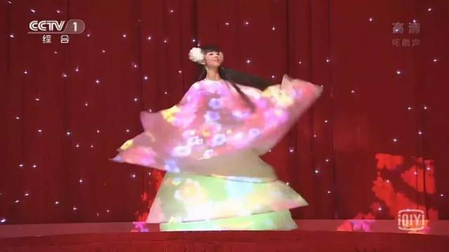 小彩旗请向李敏镐道歉，奥巴马微博（看过多年春晚的我们）