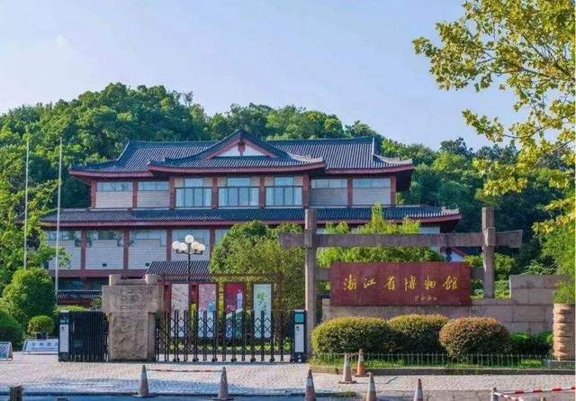 龙舟的英文是什么， 迎亚运杭州市民英语口语一本通②