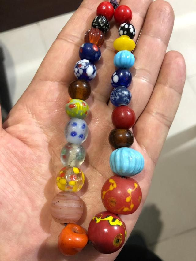 如何分辨老琉璃珠的真假,拒马河老琉璃珠(各式老琉璃珠珠)