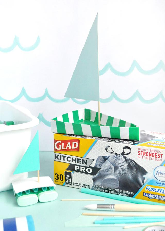 叠船的步骤图片大全，叠纸船的步骤与图片（小帆船飘呀飘，附详细制作图解）