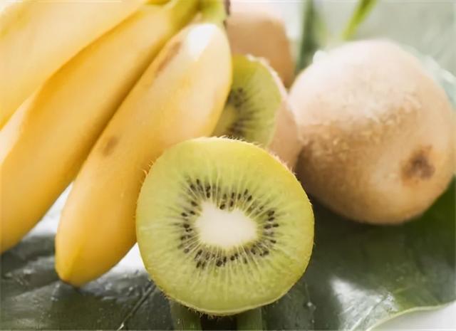 吃猕猴桃可以减肥吗，吃猕猴桃能不能减肥（助你轻轻松松月瘦10斤）
