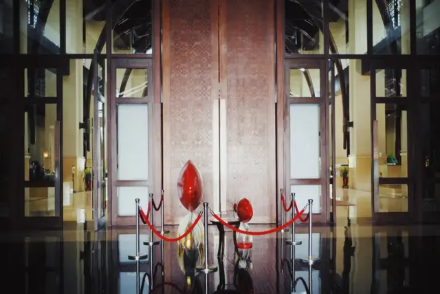 昆明周边好玩的地方，昆明周边好玩的地方有哪些（来到四季如春的昆明）