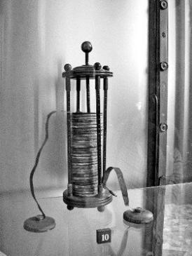 L代表什么单位是什么意思，数学L代表什么单位（七个电学计量单位是怎么来的）