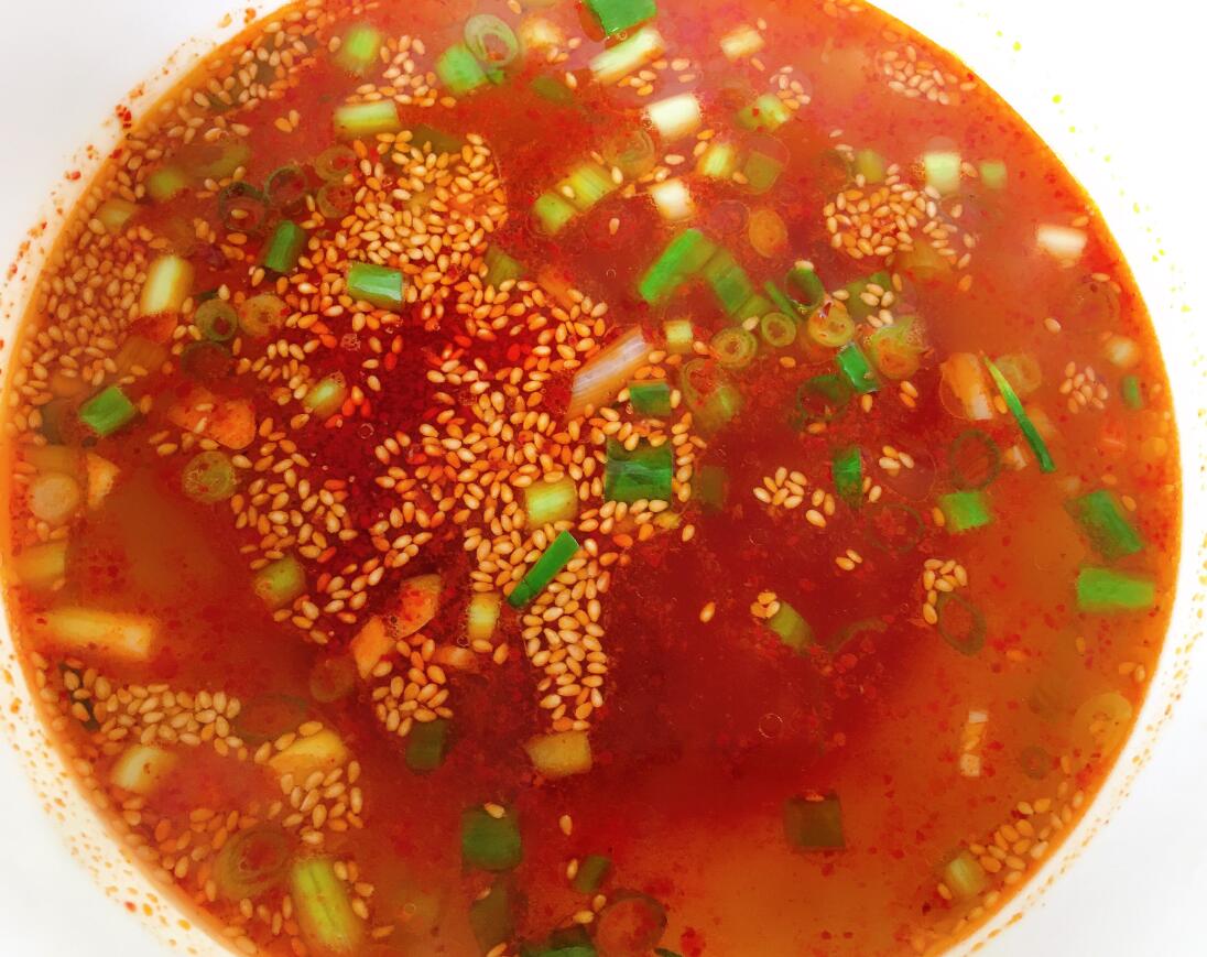 圖片[4]-【酸湯面】做法步驟圖 酸辣開胃 一碗不夠吃-起舞食譜網(wǎng)