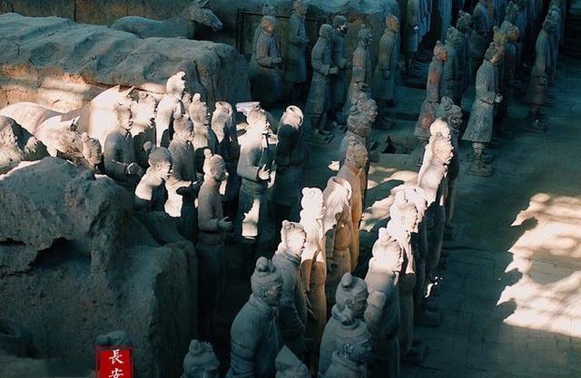 去西安应该怎么玩，去西安应该去哪玩（看遍十三朝古都历史变迁）