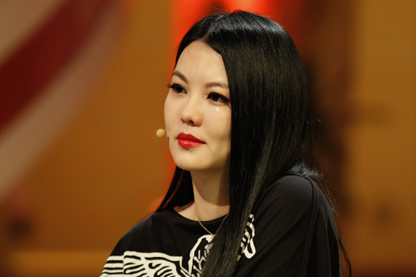 李湘的老公是谁，李湘的老公是谁（相识33天嫁富豪李厚霖）