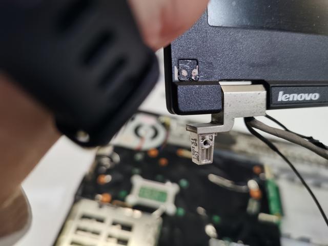 教您更换电脑电源风扇的图文教程，电脑电源怎么换风扇（X230更换散热风扇小记）