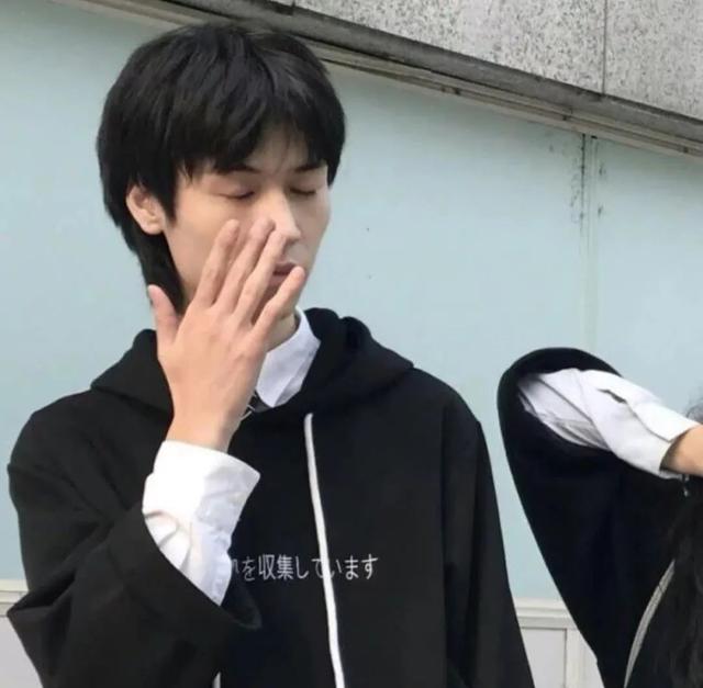 小众情头，微信头像，小众情头（情侣头像，小众情头）