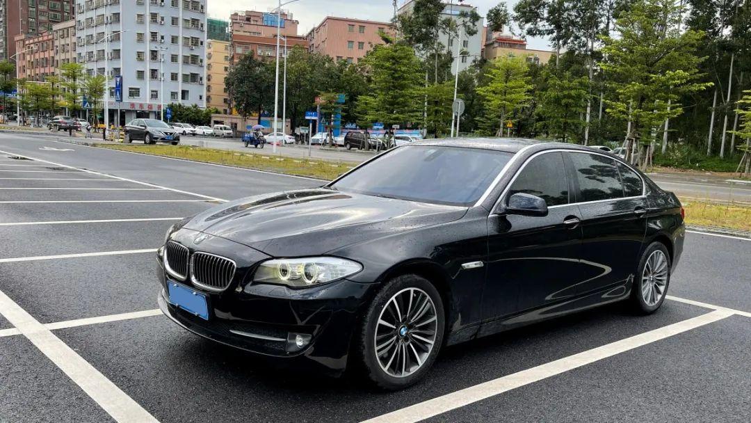 35li(宝马5系轿车多少钱)"