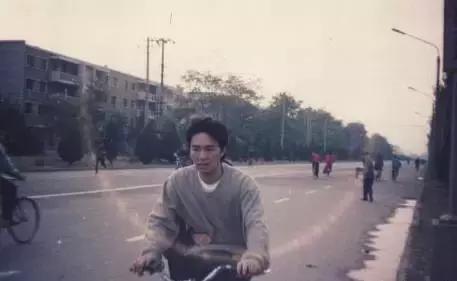 人生天地之间,若白驹过隙。珍惜当下!