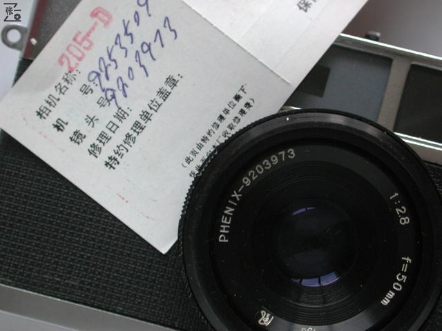 请问谁比较了解凤凰205，请问谁比较了解凤凰205字（具备多次曝光功能的凤凰205-D旁轴照相机）