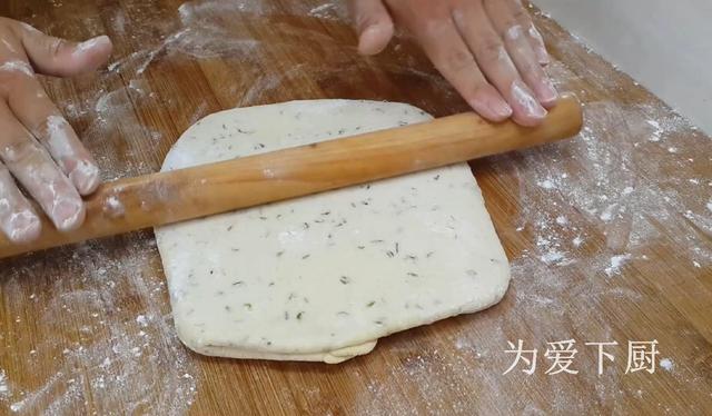 芝麻酥块的做法，芝麻酥块的做法视频（比油条面包都好吃）