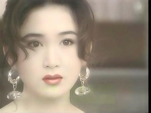 火玫瑰剧情介绍，火玫瑰剧情介绍分集（她演的火玫瑰是演艺生涯中一抹灿烂的光）