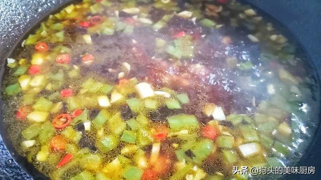 魔芋豆腐的功效与作用，魔芋豆腐的功效和禁忌是什么（少吃猪肉多吃魔芋豆腐）