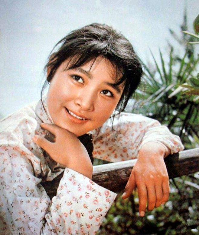 电影《小花》女主角,陈冲