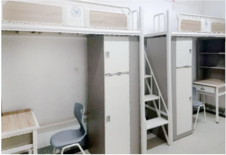 武汉轻工大学（武汉轻工大学是211大学吗）