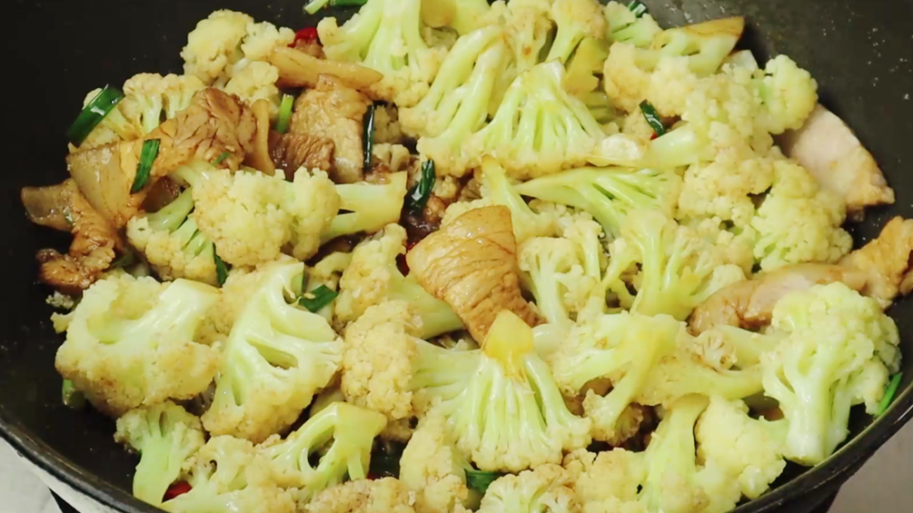 图片[6]-【炒花菜】做法步骤图 花菜好吃不出水 比吃肉还香-起舞食谱网