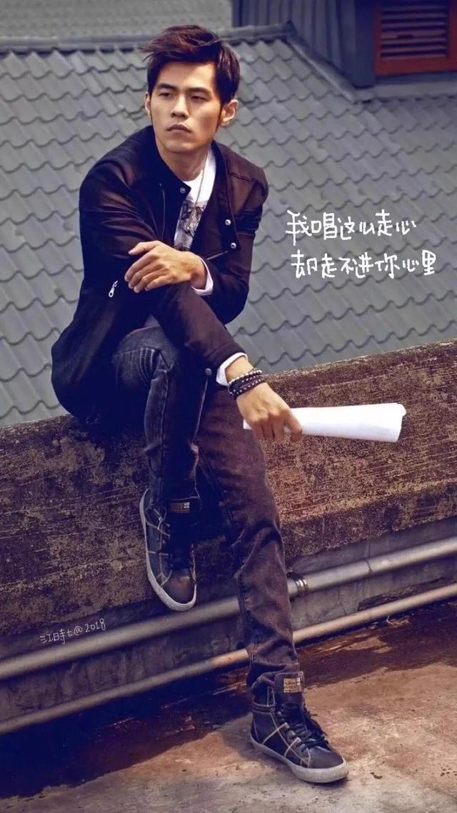 周杰伦高清图片，周杰伦照片（周杰伦高清壁纸：我不曾等雨停）