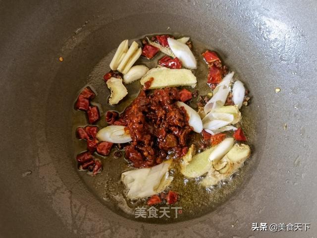 松子玉米的做法，玉米馒头怎么做才能松软好吃视频（玉米这样做也太好吃了吧）