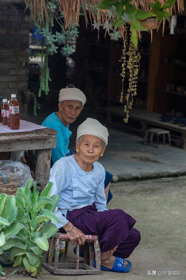 傣族的资料简介，傣族资料三年级上册（探访云南特有少数民族之：傣族）