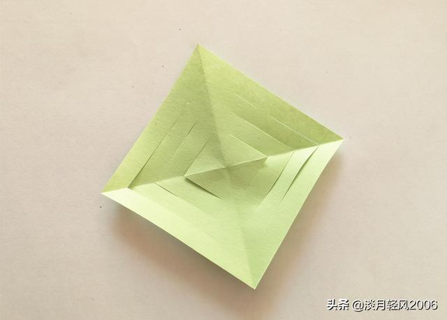 雪花窗花怎么剪，怎么剪窗花 雪花（带孩子做一个立体雪花）