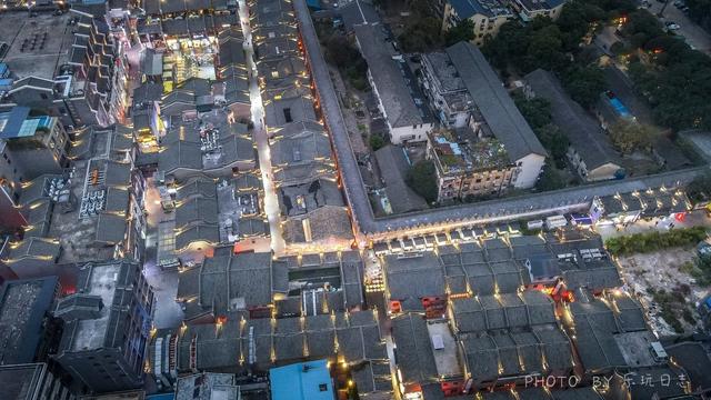 广西桂林的特产小吃是什么，广西桂林特产有哪些特产零食（这些桂林特色小吃）