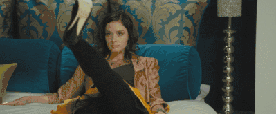 电影狂野目标插曲，狂野目标的插曲（却因长得太美被杀手囚在家中）