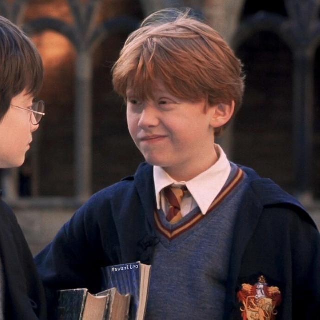 哈利波特头像女生，哈利波特魔法学院头像微信（霍格沃茨永不毕业）