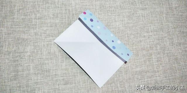 小学生必备自制信封图解步骤，小学生必备自制信封图解步骤图片（千纸鹤信封折纸教程）