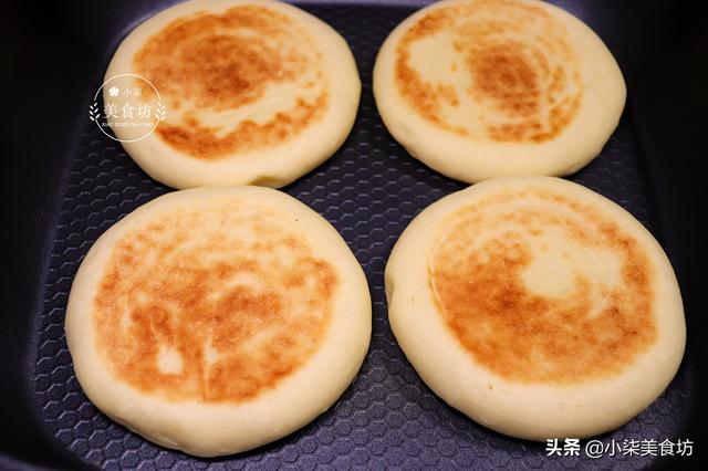 发面烧饼的做法，发面油酥烧饼的做法（发面饼这样做）