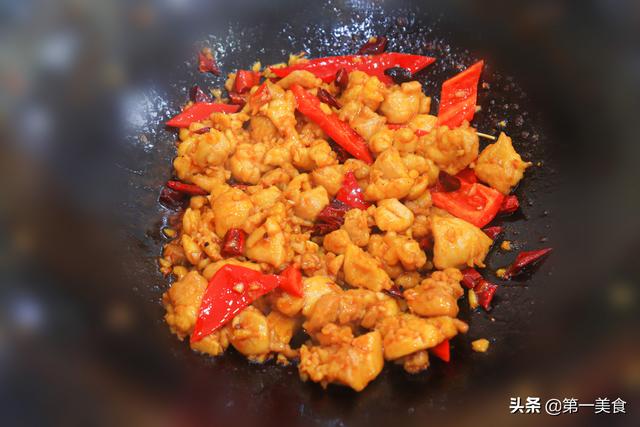 左宗棠鸡，厨师长分享一道左宗棠鸡做法（左宗棠鸡 李鸿章杂碎 三大中国菜）