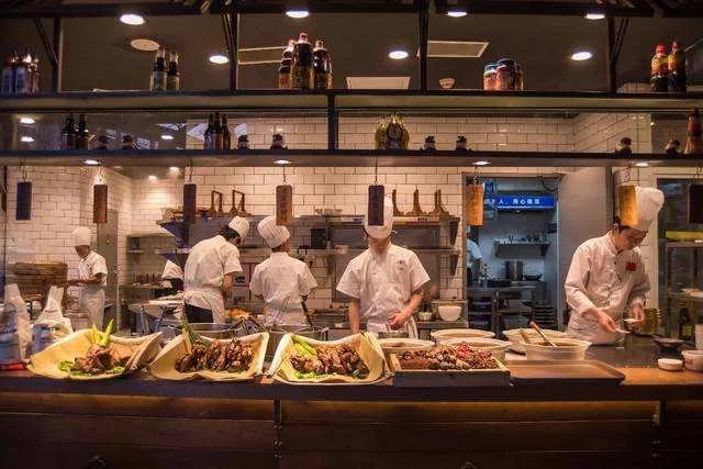 我学会了炒菜400字优秀作文，我学会了炒菜400字优秀作文加作文读后感（从学徒到厨师，一路走来）