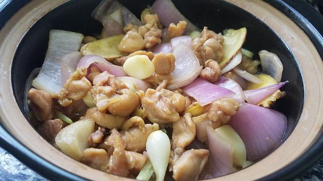 鸡腿肉的做法大全，鸡腿的做法大全（鸡腿香喷喷的做法）