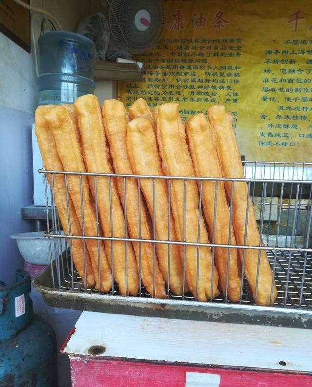 多春鱼的危害，多春鱼不去除内脏可以吃吗（中国最脏“四种街头小吃”至少一样你吃过）