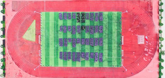 海亦丰中学2021年文化冲刺班怎么报名，昆明海亦丰中学2020-2021学年秋季学期开学典礼今日启幕