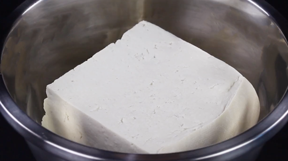 图片[2]-【豆腐丸子】做法步骤图 鲜嫩营养又美味 每次做一大锅不够吃-起舞食谱网