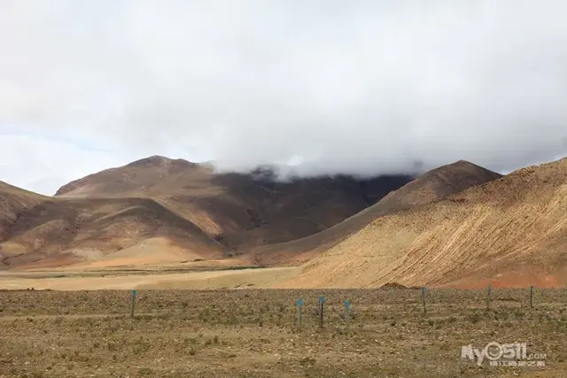 我的家乡在日喀则是什么歌，我的家乡在日喀则是什么歌歌词是什么意思（行走在通天的路上<中>）
