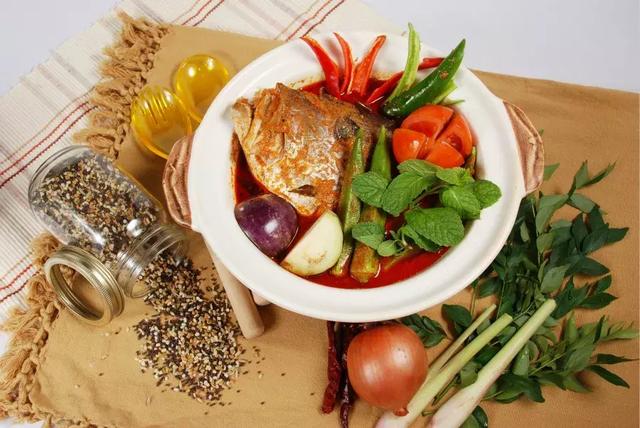 为什么大多数鱼是近视眼，吃鱼为什么不会近视眼（这7种鱼，一口都不能给宝宝吃）