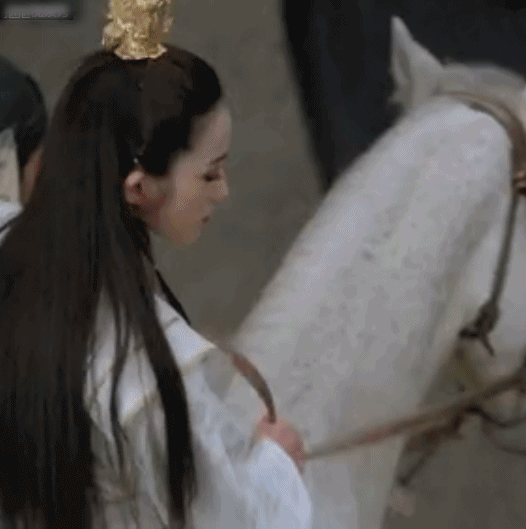 又酷又飒的女明星短发，能驾驭“短发”的女明星