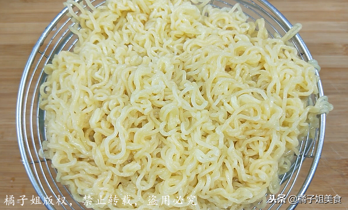 圖片[4]-方便面最新吃法 香辣爽口 吃著超過癮-起舞食譜網(wǎng)