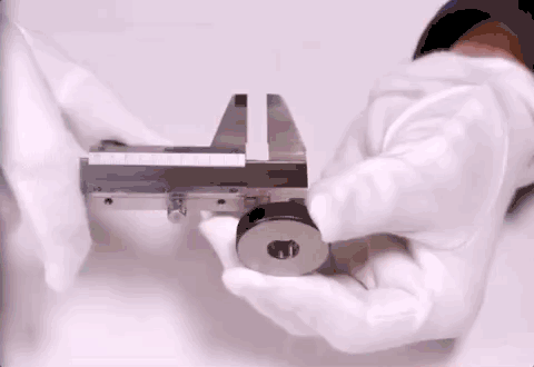 游标卡尺规格型号，游标卡尺的规格型号（机械做了几十年：游标卡尺）