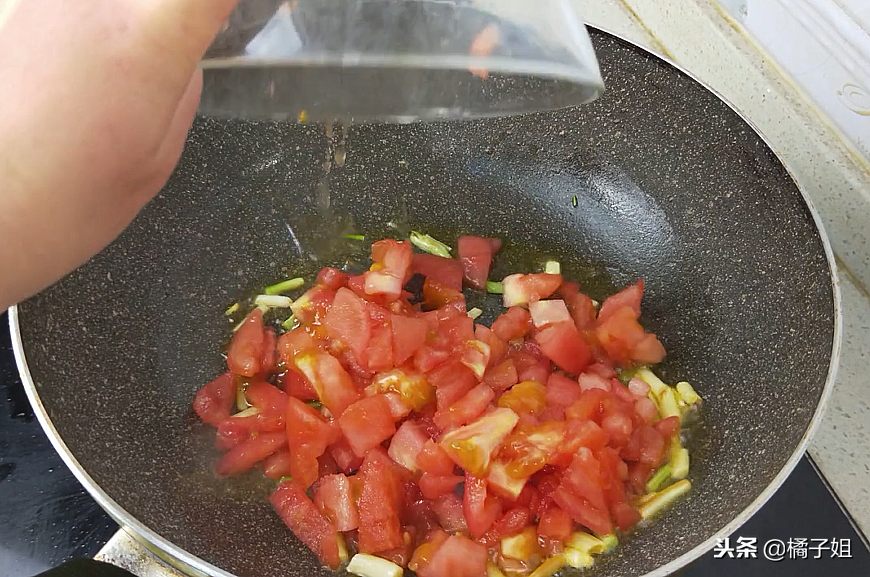 图片[6]-【西红柿蛋汤】做法步骤图 想要好喝 需要掌握这3点-起舞食谱网