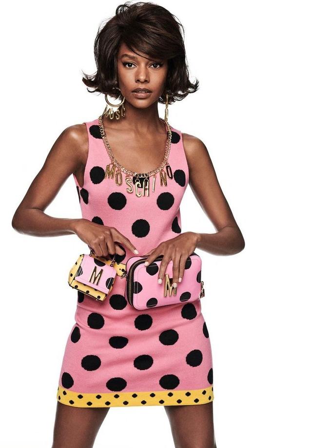 黑粉是什么意思，快手黑粉是什么意思（最美的“黑粉撞色”搭配）