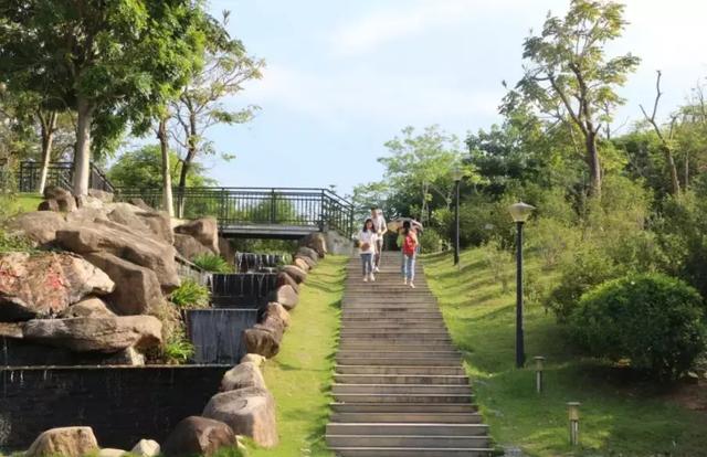 华侨大学在厦门尴尬,厦门有哪些大学(可我劝你留下……) 华侨大学在厦门尴尬,厦门有哪些大学(可我劝你留下……)