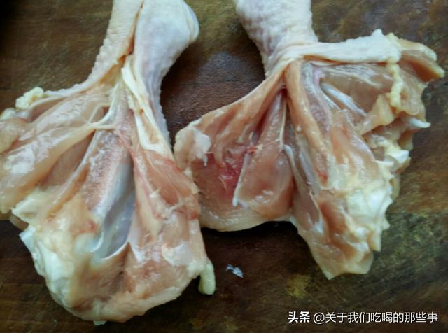 腊鸡，想要咸香入骨还不腥（腊鸡子里面炖什么好吃）