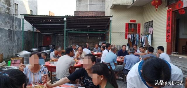 满月酒菜单 满月酒菜谱广东，满月酒菜单（十菜一汤的宴席具有地方特色）