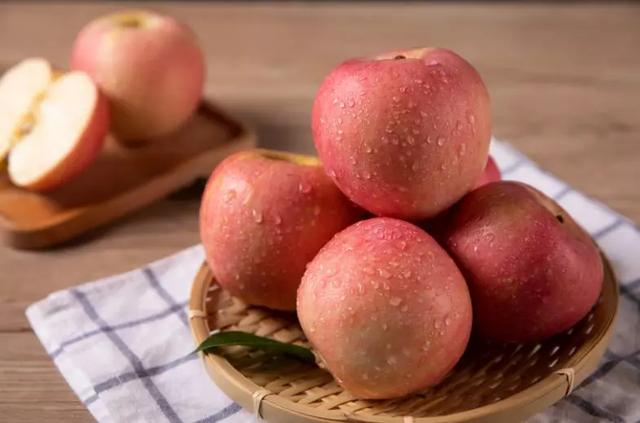 十大饱腹感食物之首，饱腹感最强食物（饱腹感很强的10种食物）