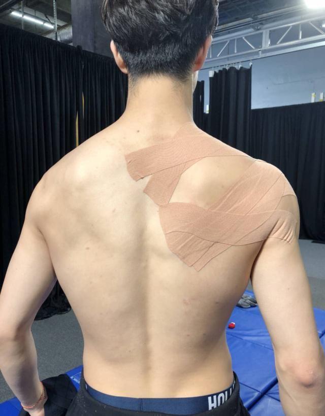 柳鑫宇前女友对王诗玥不友好,王诗玥柳鑫宇是情侣吗(与女搭档关系亲密